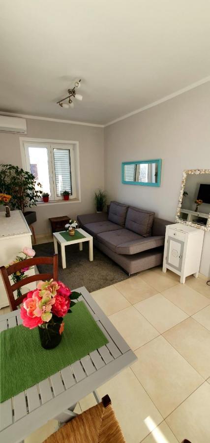 Apartments Ruzic نجيفيش الغرفة الصورة