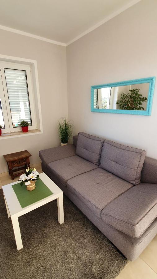 Apartments Ruzic نجيفيش الغرفة الصورة