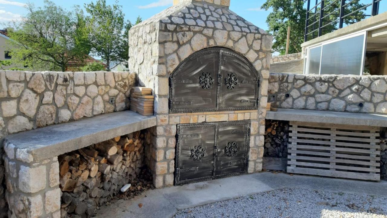 Apartments Ruzic نجيفيش الغرفة الصورة